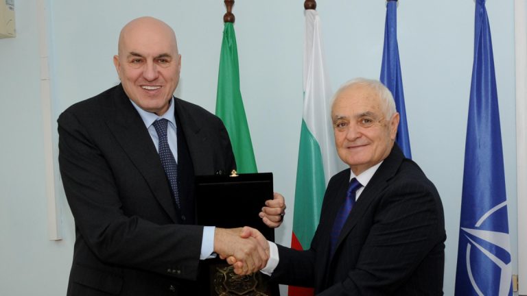 Бугарија и Италија со договор за заеднички воени објекти во Кабиле