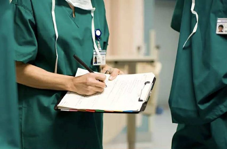 Тешките мозочни повреди не дозволиле оперативен зафат врз двегодишното дете, информира Министерството за здравство