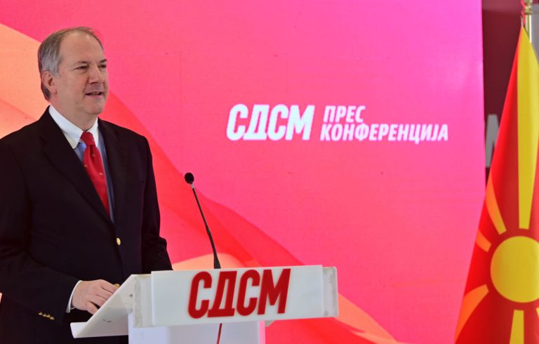 (Видео) Жерновски: Не техничка пауза, туку предупредување е одлуката на САД за суспендирање на визите за македонските граѓани