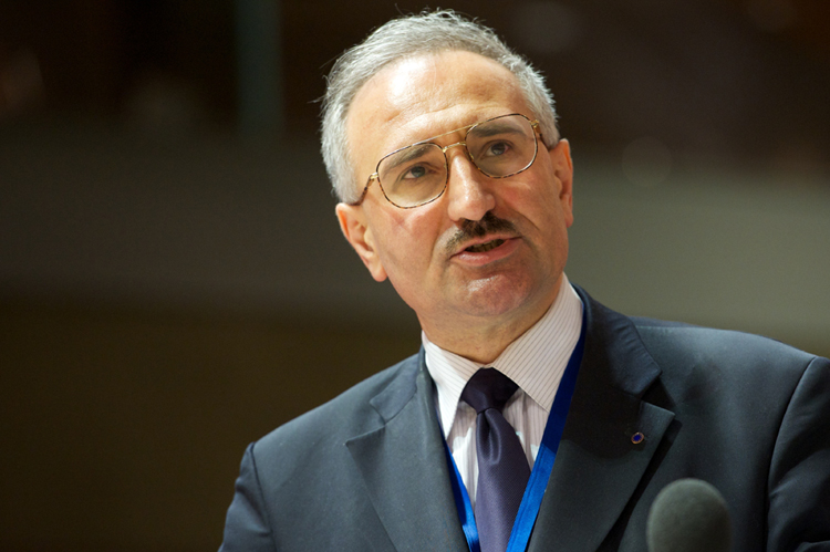 Кнезот Борис Михаил го загушува бунтот на боилите