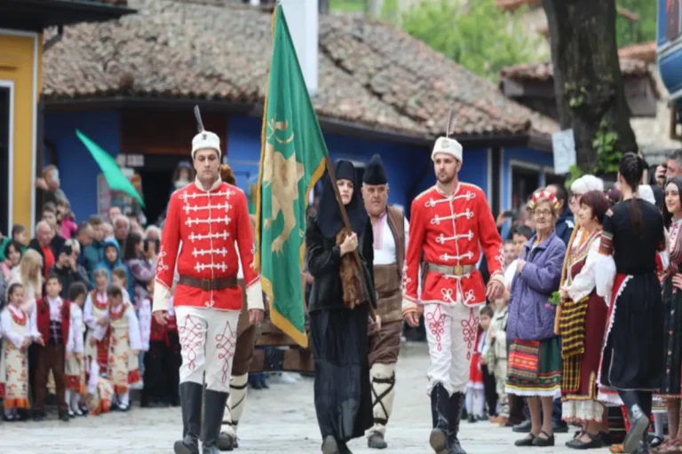 Проф. Пламен Павлов: Априлското востание е нашата морална и вооружена револуција