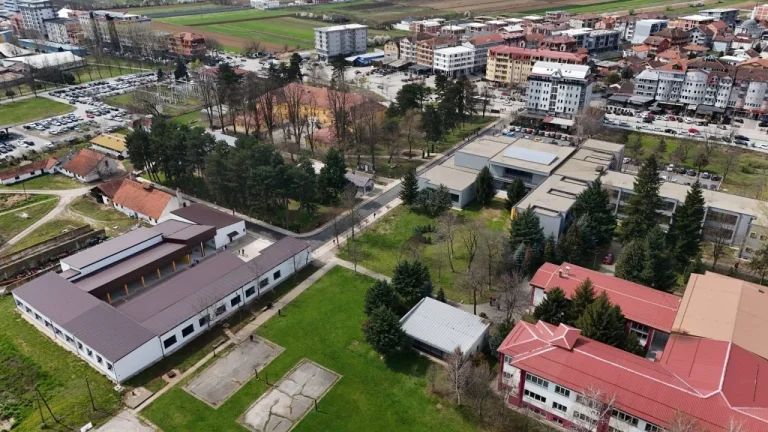 Заврши  реконструкцијата на Регионалниот центар за стручно – образование и обука „Моша Пијаде“ во Тетово