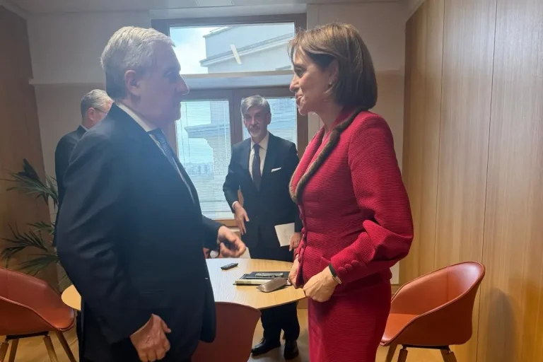 Нејнски разговараше со италијанскиот вицепремиер Тајани за Коридор бр 8