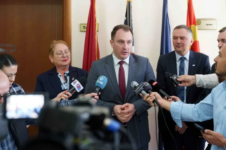 Андоновски: Македонија проактивно гради систем за сајбер безбедност, европски по стандарди, национален по одговорност и партнерски по пристап