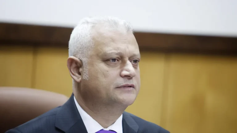 Дечев: Новиот бугарски пасош е со највисоки стандарди за безбедност