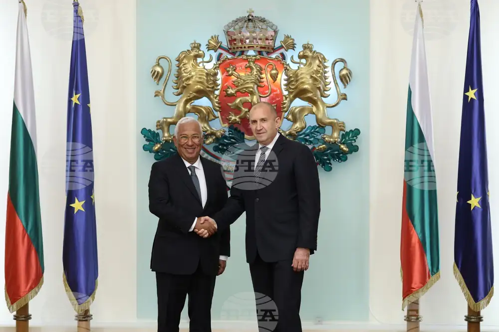 Претседателот на Европскиот совет Антониo Кошта му честиташе на Румен Радев за изборната победа