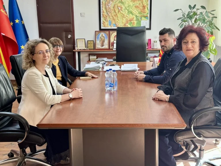 Стаменкоска Трајкоска ја пречека амбасадорката на Романија:  Разговарано за идна соработка, со посебен фокус на размени во областа на културата, образованието и локалниот економски развој