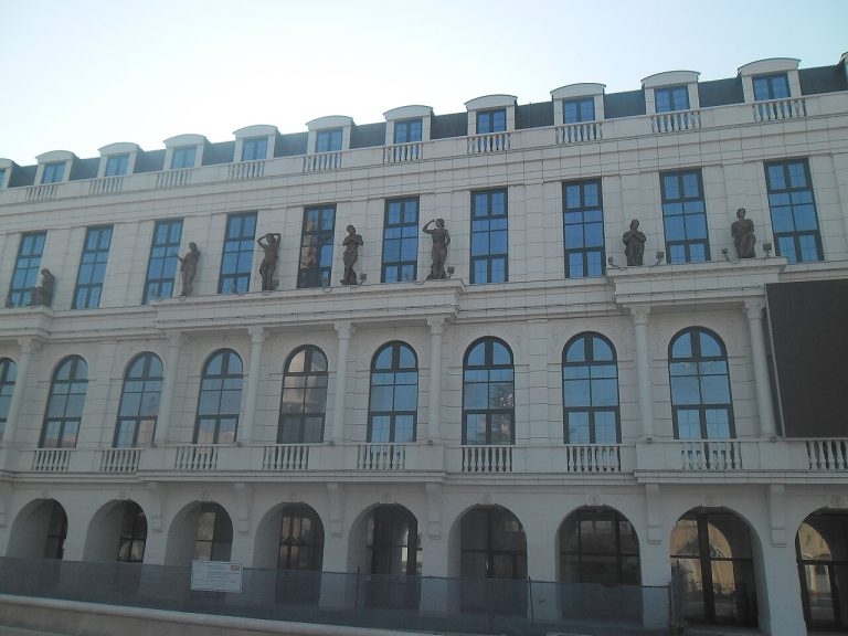 Министерство за транспорт: Поништена јавната набавка на електрични автобуси и електрични полначи