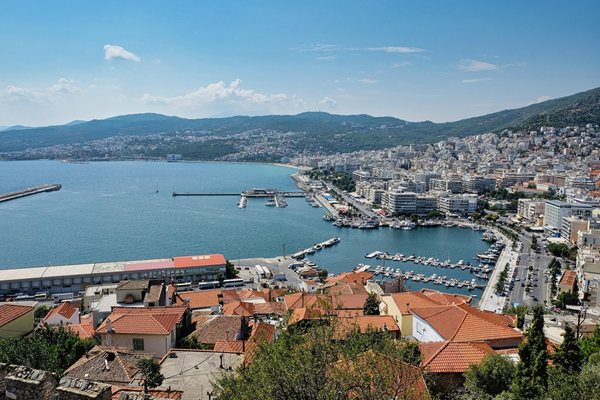 Бугарите купуваат сѐ повеќе имоти во Грција