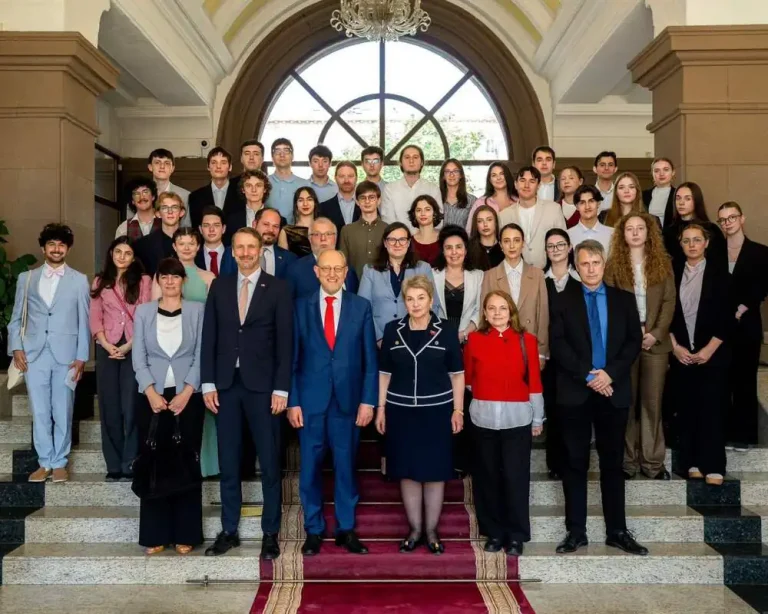 Студенти од Бугарија, Германија, Франција и Северна Македонија  учествуваат во летната школа „Да ја преосмислиме Европа заедно“