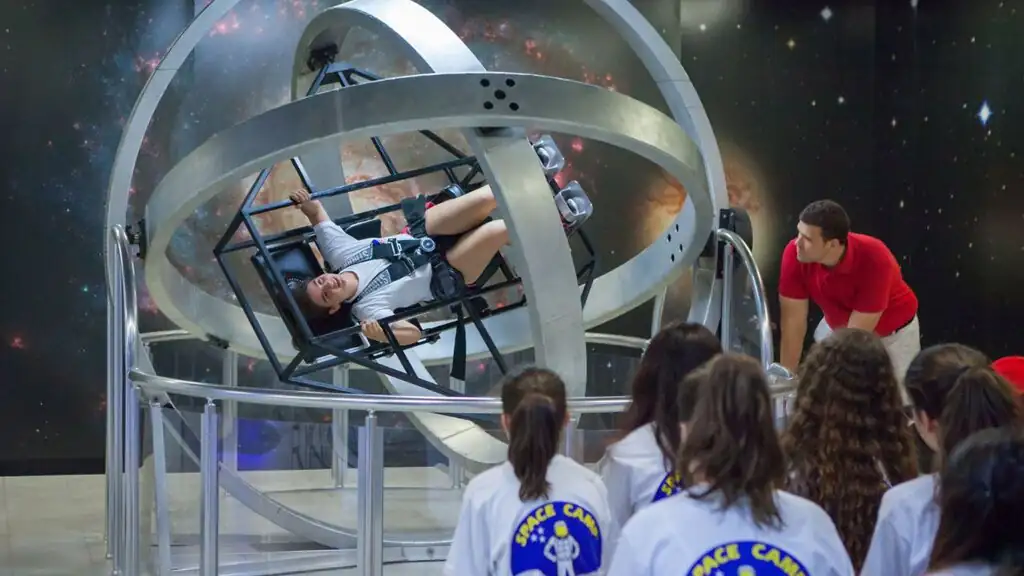 150 деца од Бугарија ќе учествуваат во вселенскиот камп Space Camp во Измир