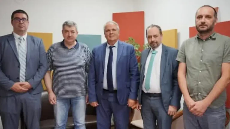 Бугарски дипломати ја посетија редакцијата на интернет-порталот ФАР во Србија