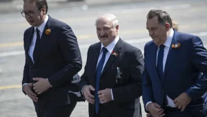 Анатомија на лажната интеграција: Зошто Белград симулира преговори со ЕУ, додека купува кинески ракети