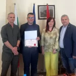 Доц. д-р Адриатик Дерјај се заблагодари за одликувањето за неговиот придонес за академското поврзување меѓу Бугарија и Албанија