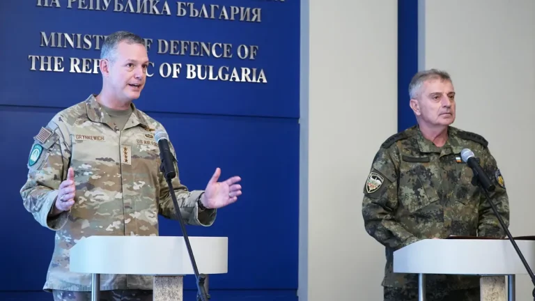 (Видео) Генерал Гринкевич во Софија: Бугарија е клучен сојузник на источнoто крило на НАТО