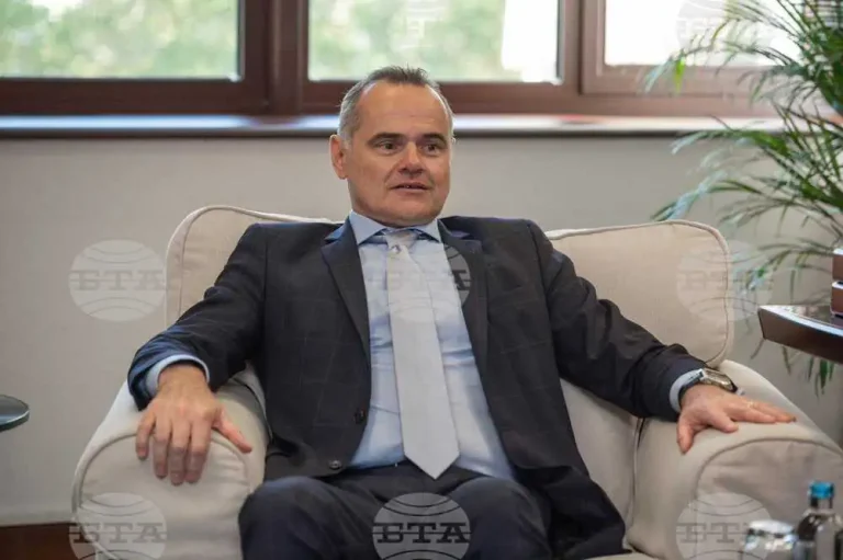 Ле Риголер: Компромисот од 2022 година нема повторно да се отвори и нема да се преговара одново