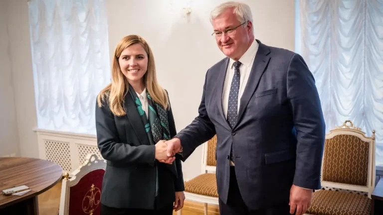 Министерката Петрова во Киев: Фокус на енергетската соработка и поддршката за Украина