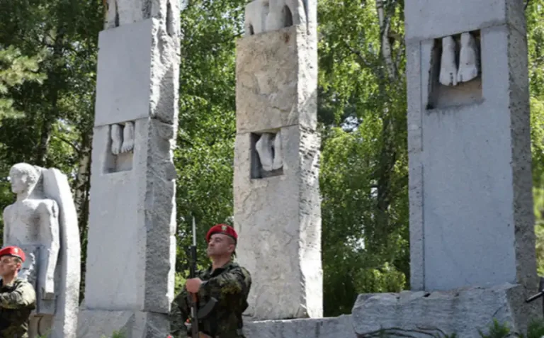Со панихида и воен ритуал во месноста Предел беше одбележана 123-та годишнина од Илинденско-Преображенското востание