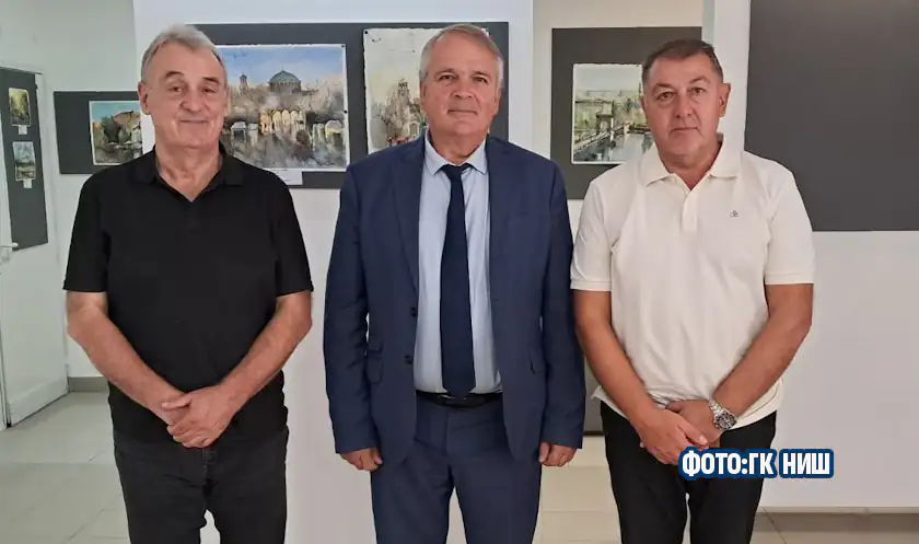 Бугарскиот генерален конзул во Ниш Димитар Иванов разговараше со раководството на бугарскиот КИЦ во градот за проширување на активностите