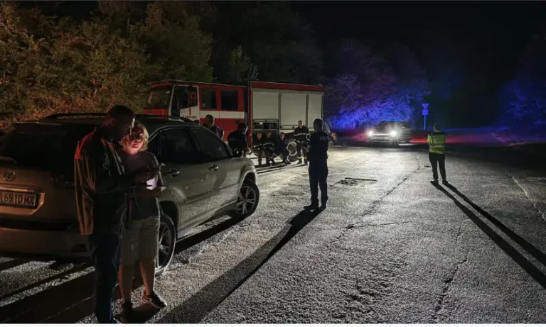 Пожар избувна во магацин на фабриката за оружје „ЕМКО“ во Бугарија, вработените се евакуирани