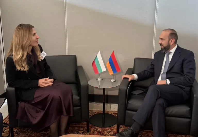Бугарската шефица на дипломатијата Петрова учествуваше на повеќе мултилатерални и билатерални средби во ОН