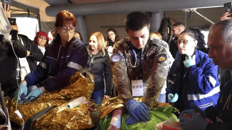 Бугарски и романски медицински екипи вежбаат одговор при катастрофи во Пловдив