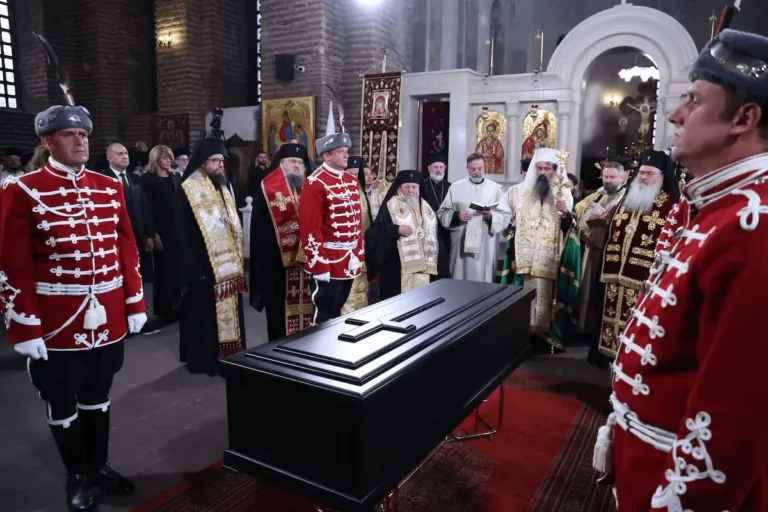 (Видео) Панихида за цар Самоил, отслужена од бугарскиот патријарх Даниил во сослужение со митрополити и епископи на БПЦ