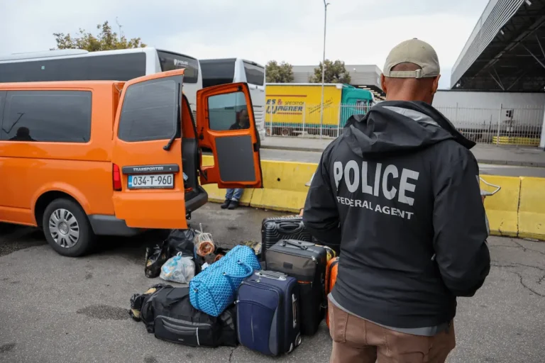 Бугарија, САД и европските партнери во заедничка операција против трговијата со луѓе и шверцот на четири бугарски гранични премини