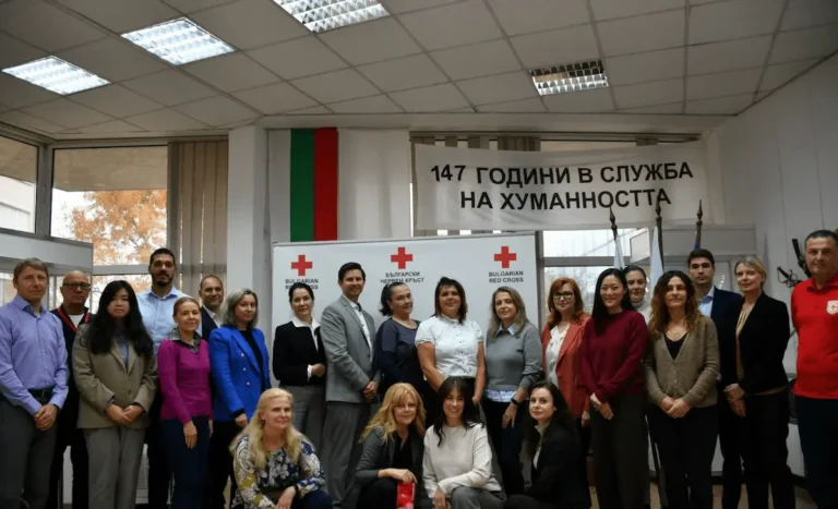 Амбасадата на САД и Бугарскиот Црвен крст разговараа за безбедноста на странските државјани во Бугарија