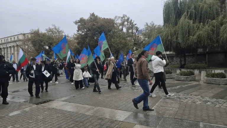 Над 40 држави учествуваат на XV Светски ромски конгрес во Софија