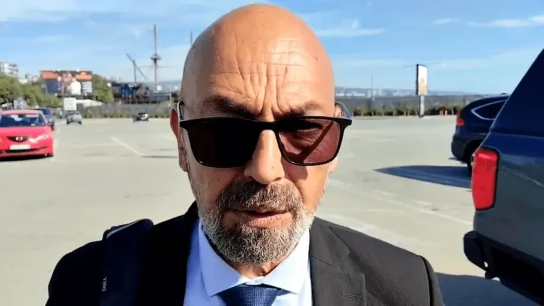Продолжува потрагата во Црното Море, двајца спасени морнари се тешко повредени