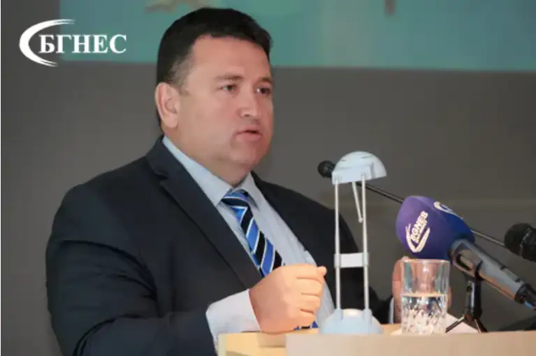 Бугарскиот амбасадор во Киев, Златин Крстев: Поддршката за бугарските училишта во Украина е инвестиција во младата генерација